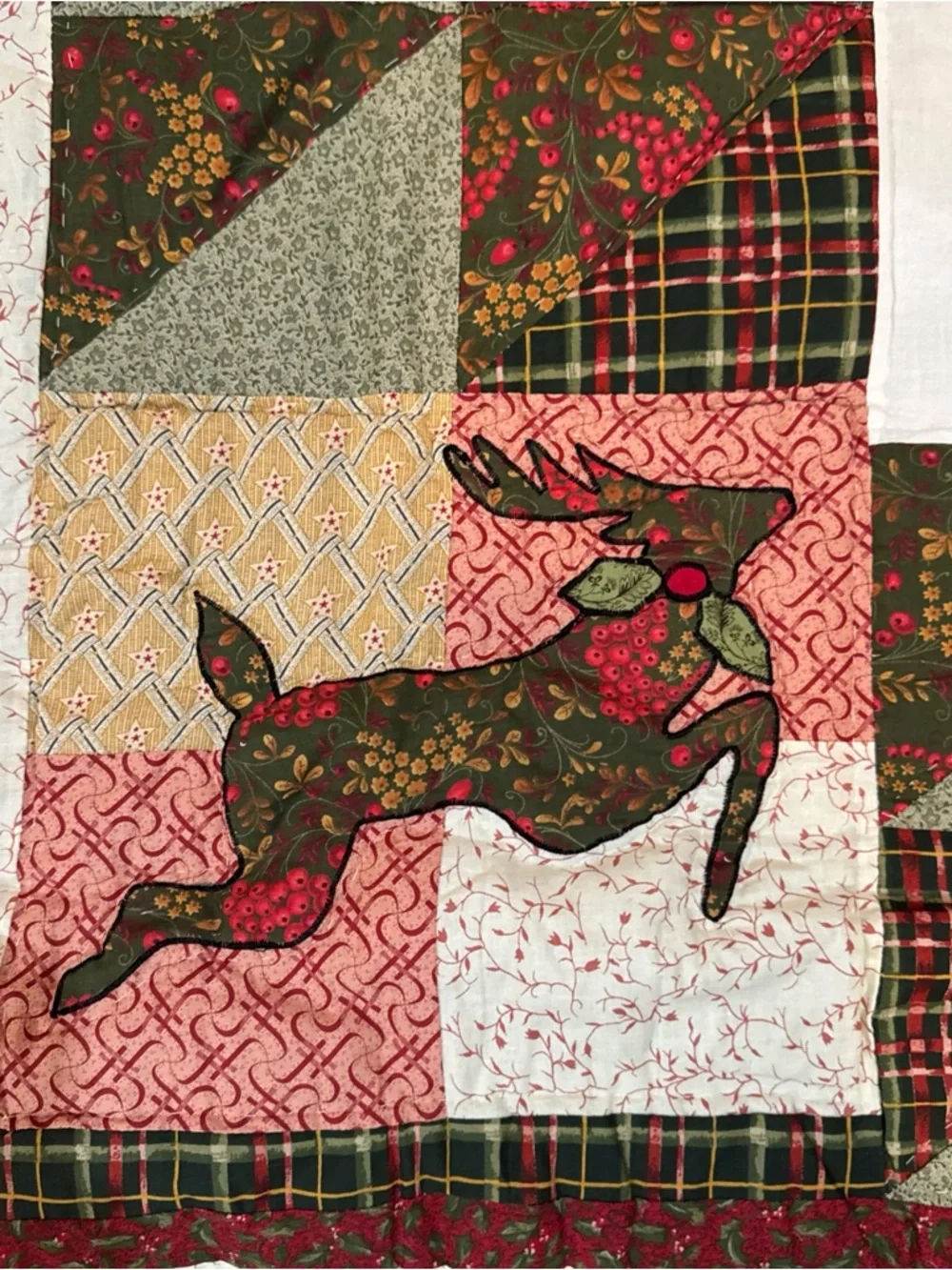 Handmade Christmas Quilt Wall Hanging Throw 59x50 Reindeer Tree Holly Rod Pocket